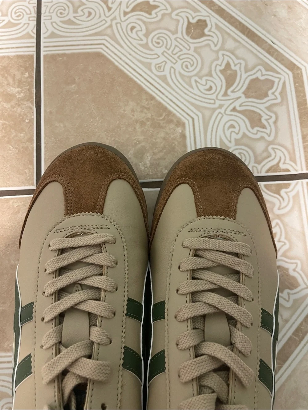 NWOT Onitsuka Tiger MEXICO 66 in Beige/Grass Green Men’s Size 11